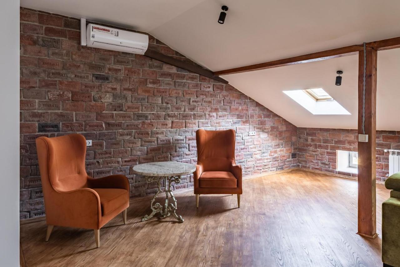 Romari Apartment Вірменська 利沃夫 外观 照片
